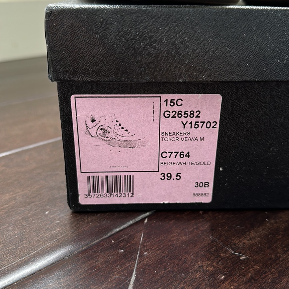 Chanel Suede Leather White Sneakers Sz 39.5 (9) with Box - Picture 3 of 9